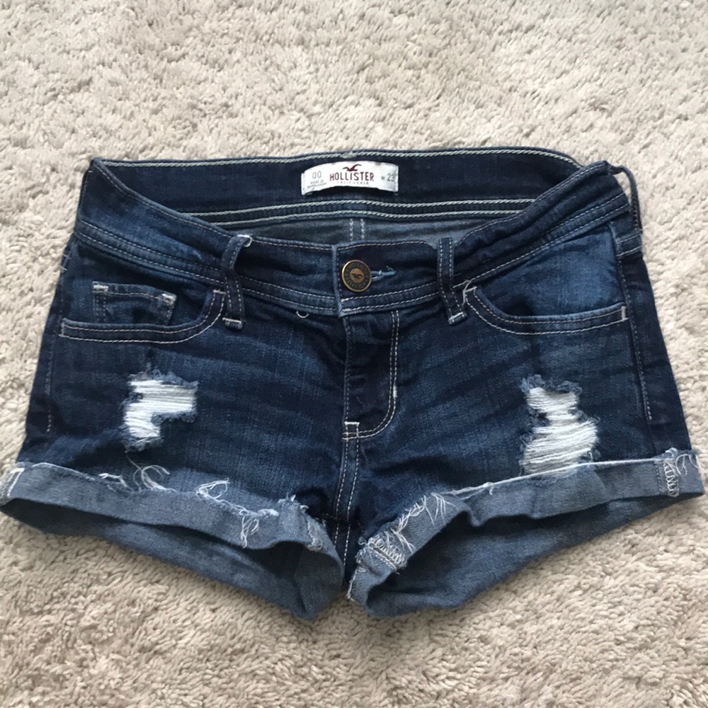 Hollister Low Rise Jean Shorts Dark Wash